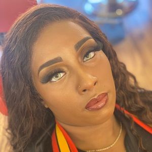 Eye lashes- Faux Mink - FREE WITH PURCHASE. At Random